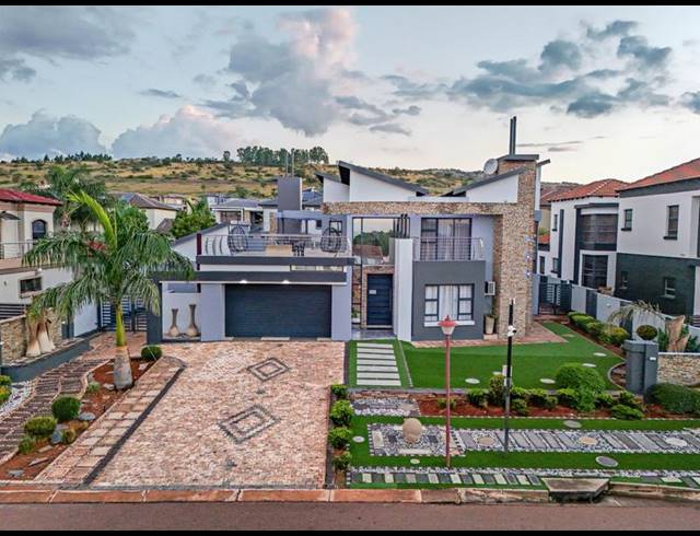 5 BEDROOM HOUSE FOR SALE IN AMANDASIG